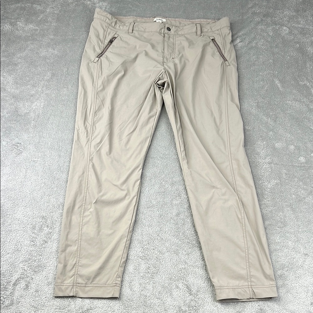 LL Bean 16 Womens Hiking Outdoor Khaki Nylon‎ Pants